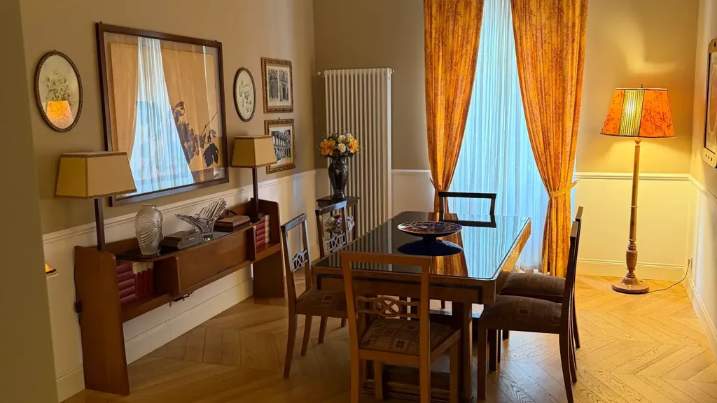 Salle à manger - Luxury Apartment with Terrace in Sarzana