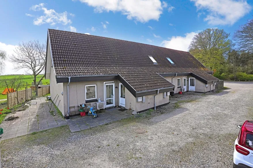 Välivaade - Investment Property with 4 Units in Solbjerg