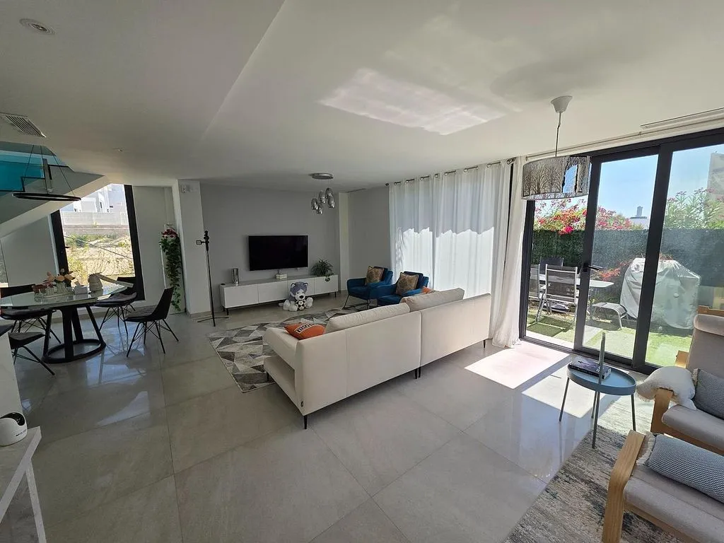 Elutuba - Chalet with Pool in Cala de Finestrat