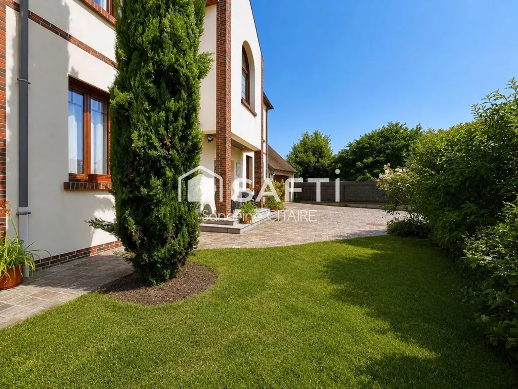 Aed - 7-Piece House with Garden in Ézy-sur-Eure
