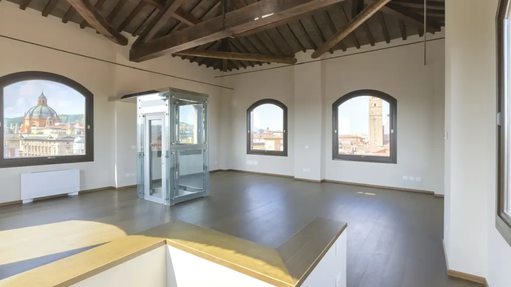 Séjour - Historic Tower with Panoramic Views in Bologna
