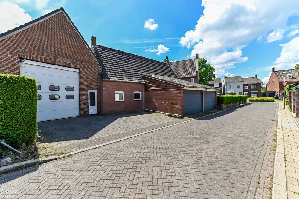 Extérieur - Free-Standing Business House with Workshop in Venlo