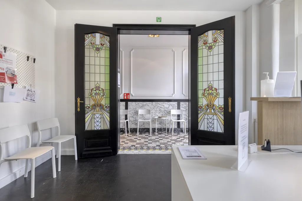 Ingresso - Commercial Property with Student Studios in Sint-Andries