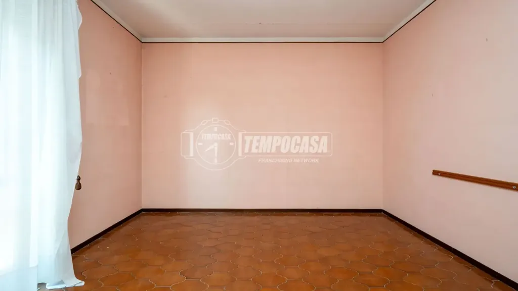 Toad - Apartment with Balcony in Sassuolo
