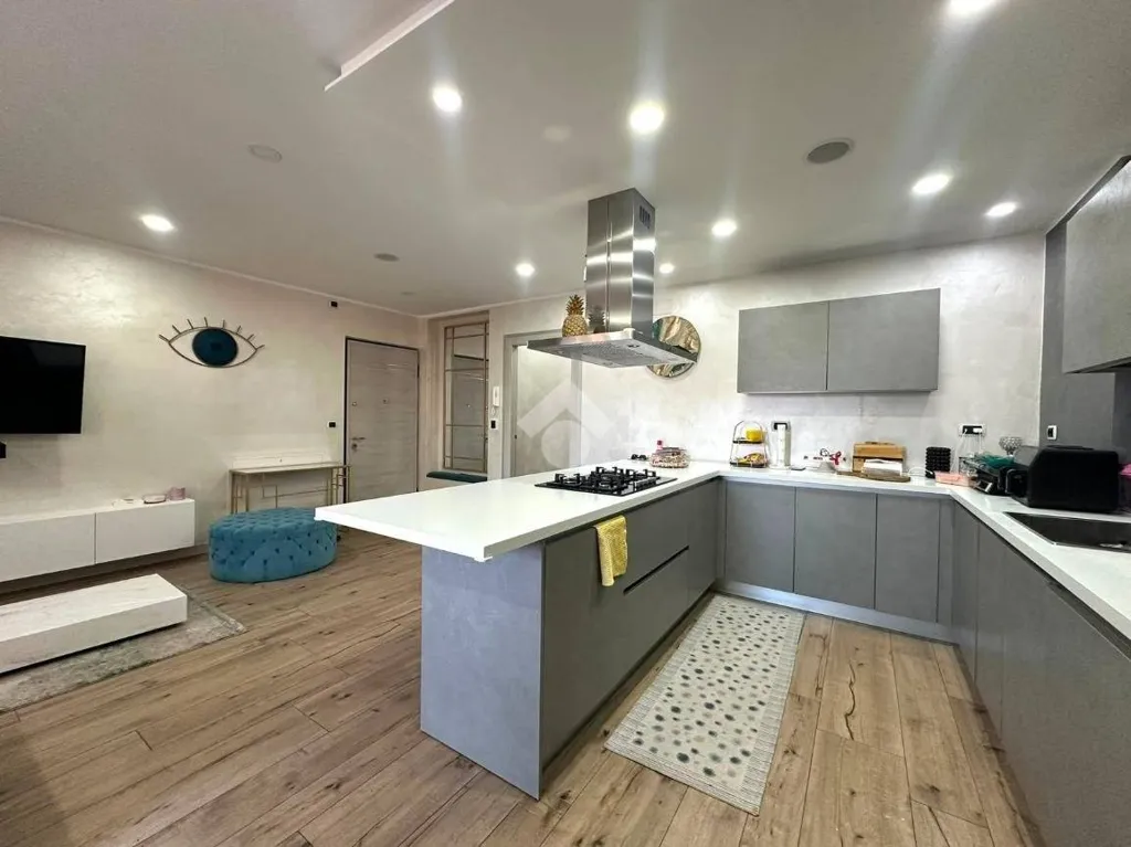 Cucina - Fully Rented Apartment with Balcony in Savigliano