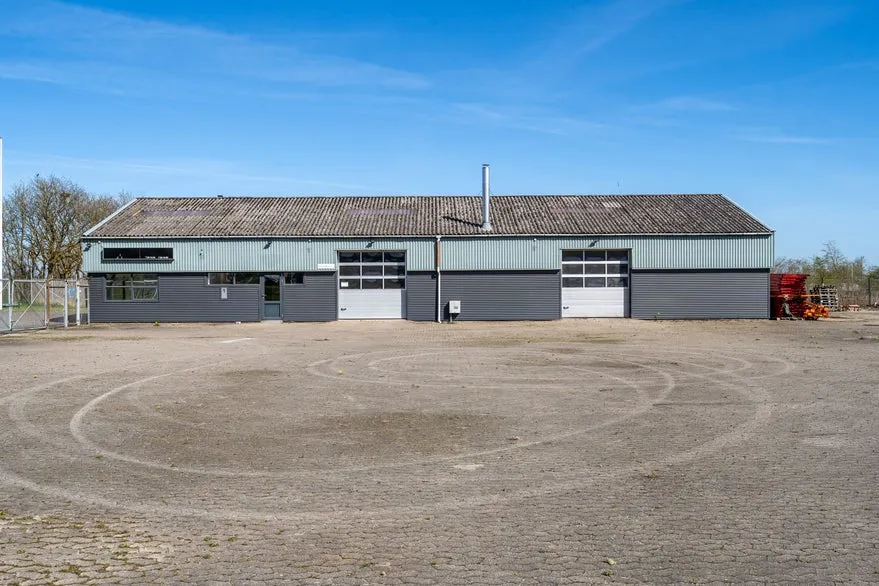 Extérieur - Industrial Workshop with Oil Separator in Holme Olstrup