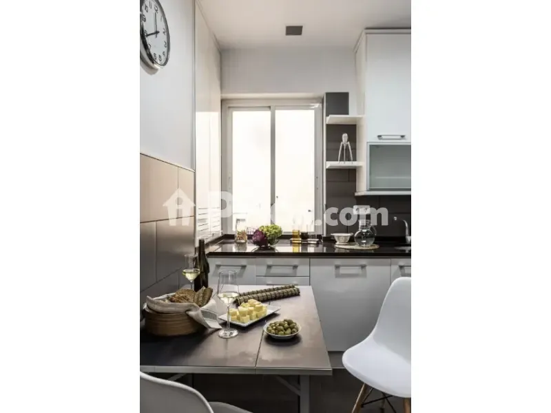 Cuisine - Apartment with Balcony in Chamberí