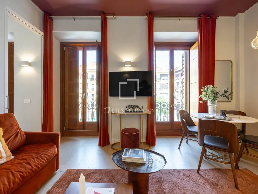Soggiorno - Modern Flat with Two Suites in Malasaña