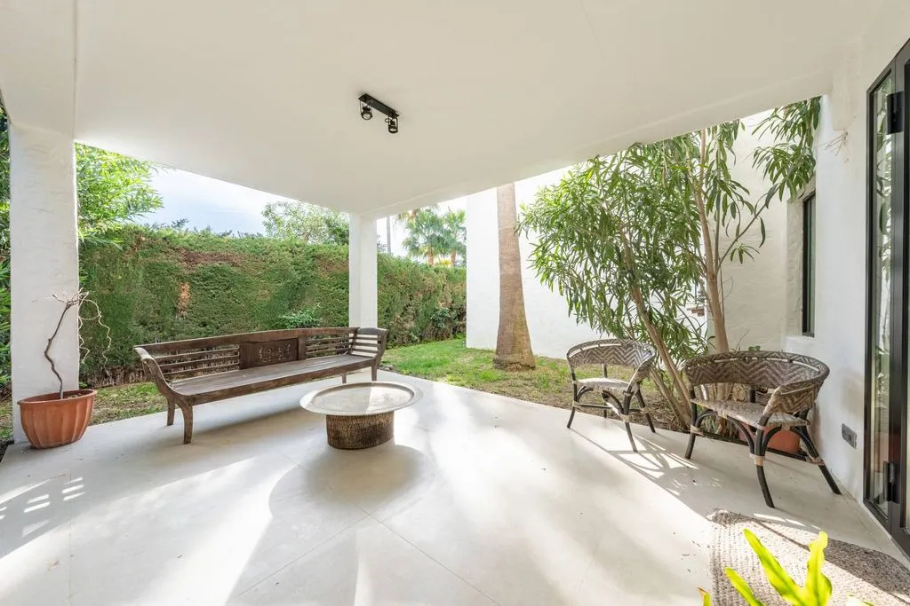 Terrace - Renovated Villa with Pool in Atalaya, Estepona