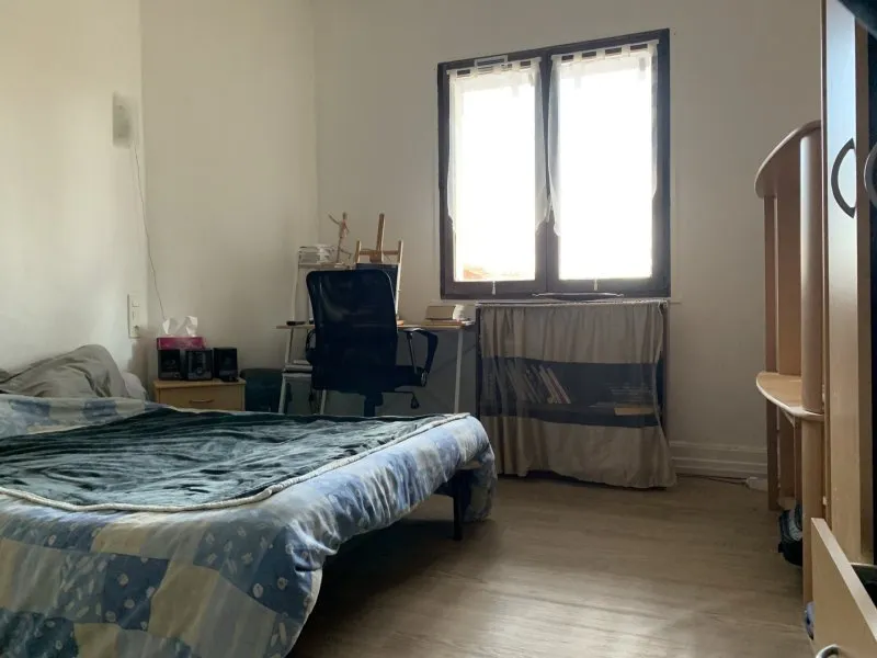 Bedrooms - 2-Bedroom Apartment with Parking near Troyes Centre