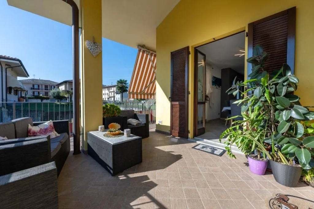 Terrasse - Terraced Villa with Garden in Revello