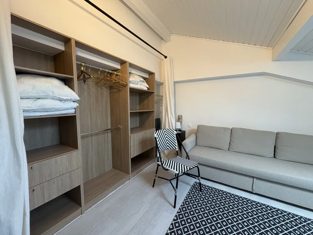 Chambres - Appartement Duplex avec Balcon à Anglet