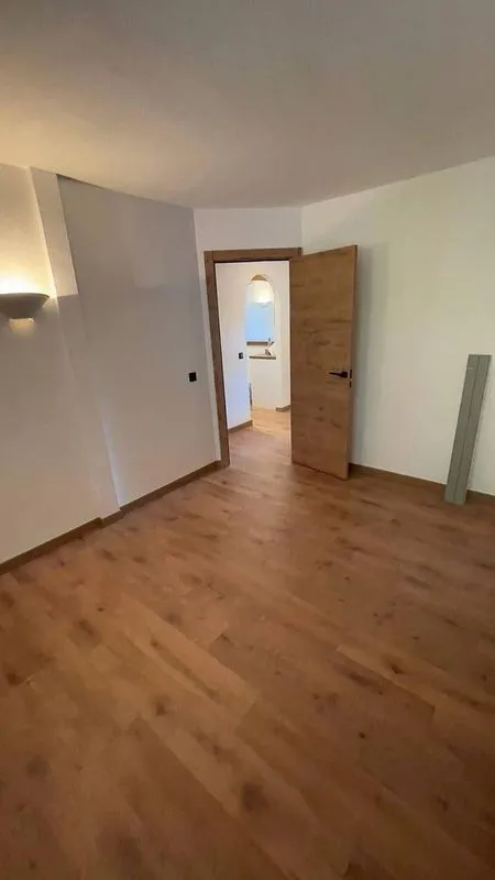 Elutuba - Ground Floor Apartment with Pool in Golf Area