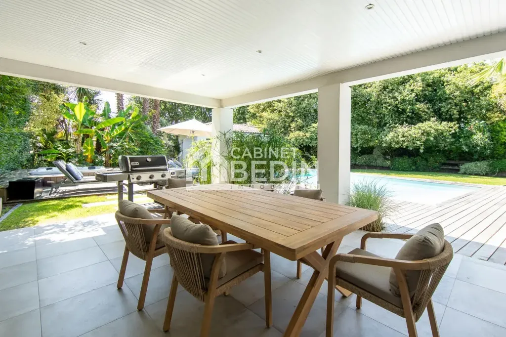 Terrass - Contemporary Architectural Villa with Pool in Gujan-Mestras