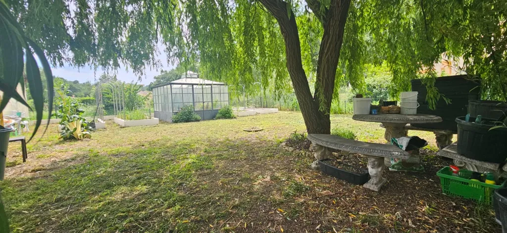 Jardin - Villa à La Gaude avec Deux Appartements