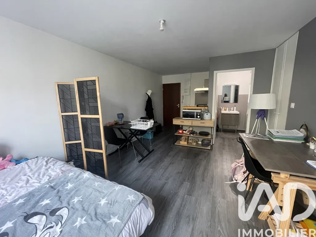 Camere da letto - Studio with Communal Amenities in Limoges Centre