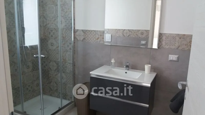 Salles de bain - Rented 3-Bedroom Flat with Terrace in Nardò