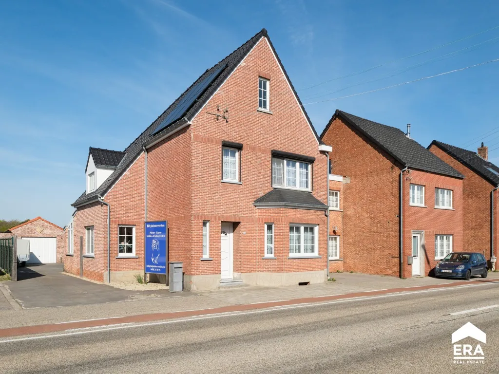Extérieur - Maison avec Jardin et Jacuzzi à Nieuwerkerken