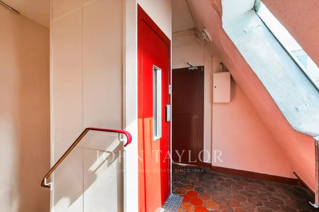Pièces - Appartement 2 Pièces avec Vue Sud à Paris 10ème