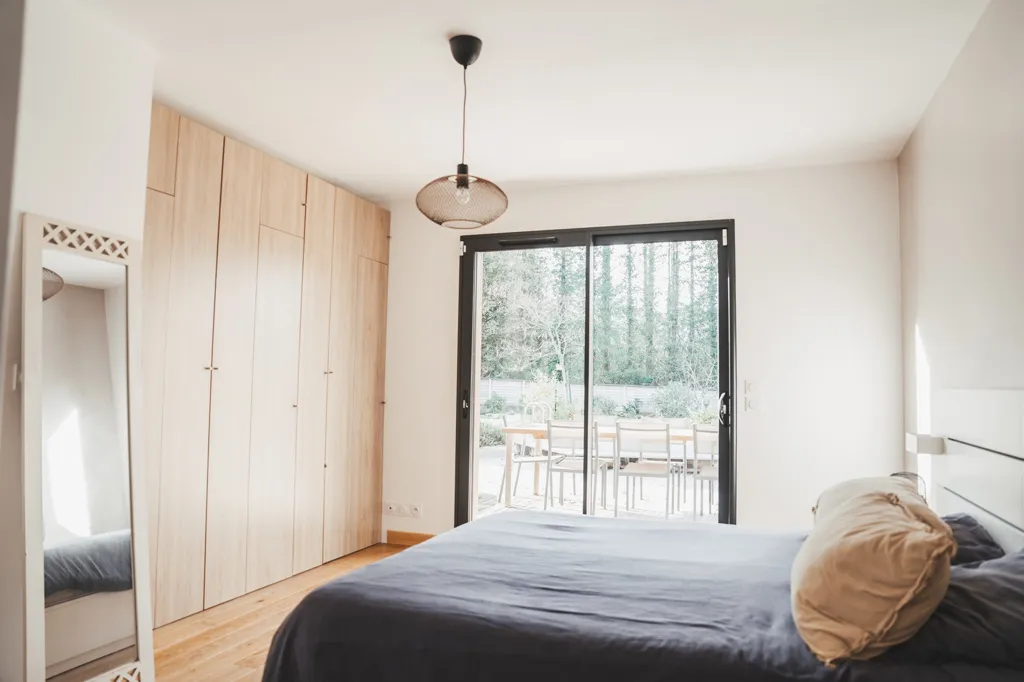Magamistoad - Contemporary House with Pool in Baud