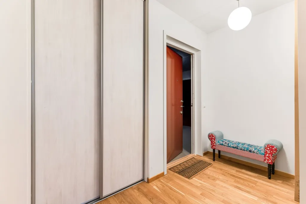 Esik - Apartment with Balcony in Ursvik, Sundbyberg