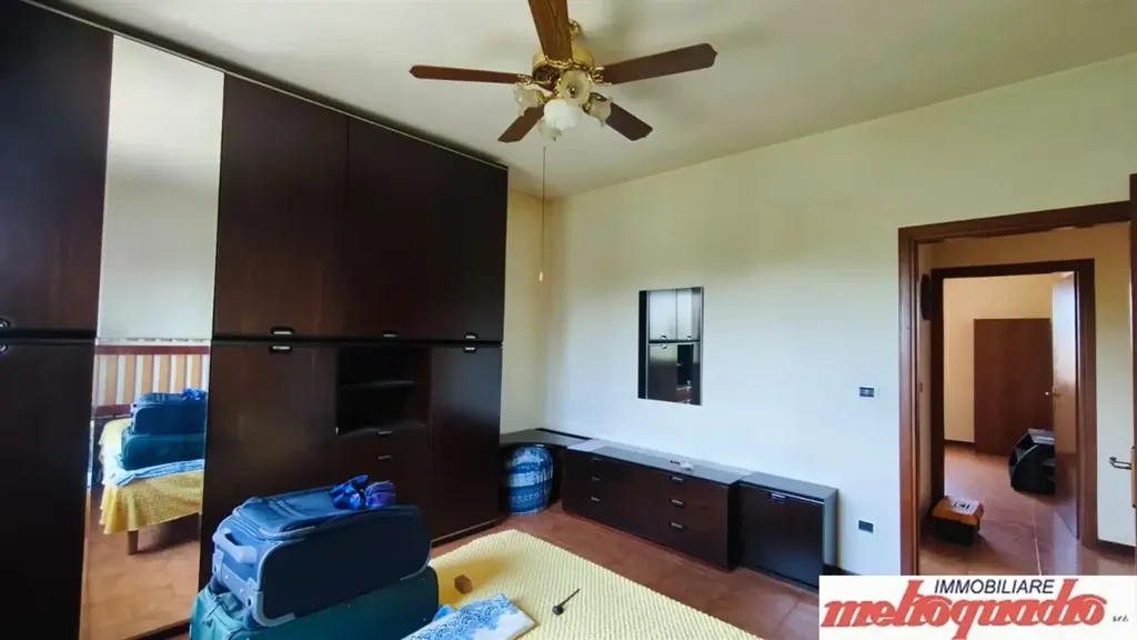 Magamistoad - Spacious Apartment with Triple Exposure in Galliera