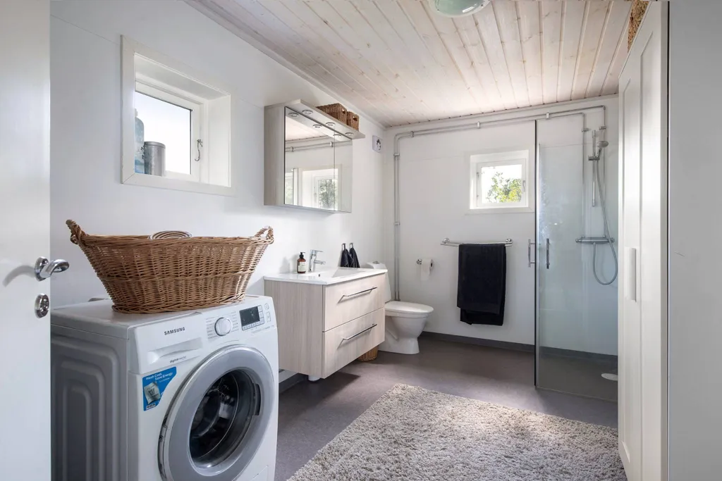 Bagni - Cottage with Private Stream in Stenö