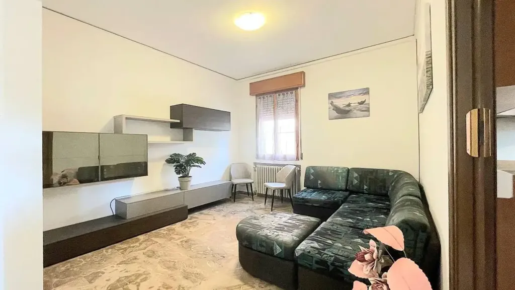 Living Room - Multi-family Villa with Courtyard in Carpi