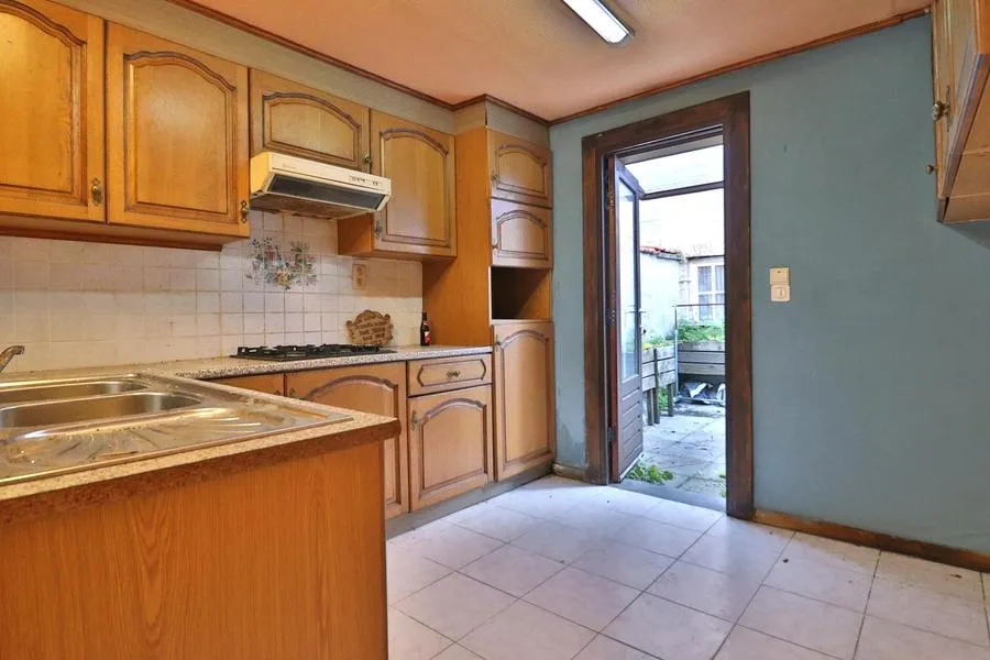 Kitchen - Charming Maison with Garden in Kortrijk