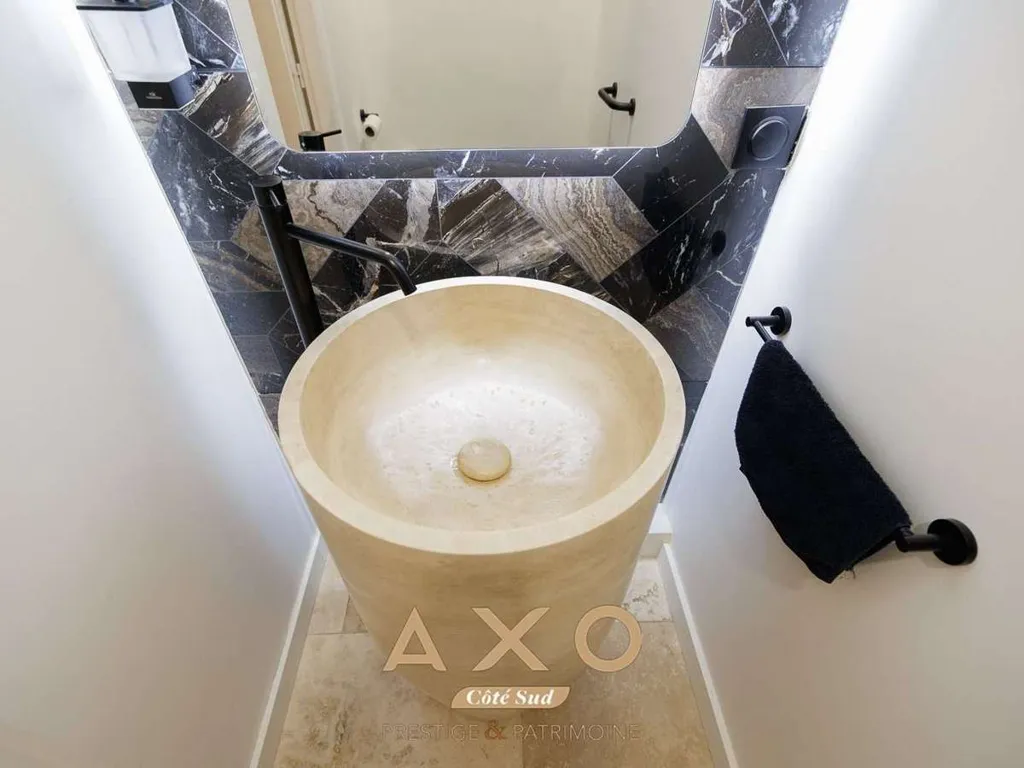 Vannitoad - Luxury Duplex with Terraces in Aix-en-Provence