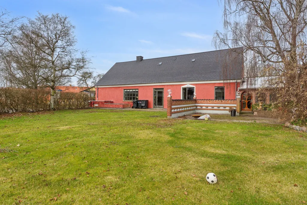 10-room house in Terndrup