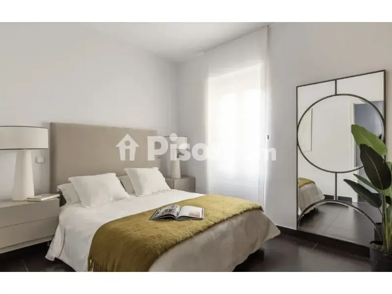 Chambres - Apartment with Balcony in Chamberí