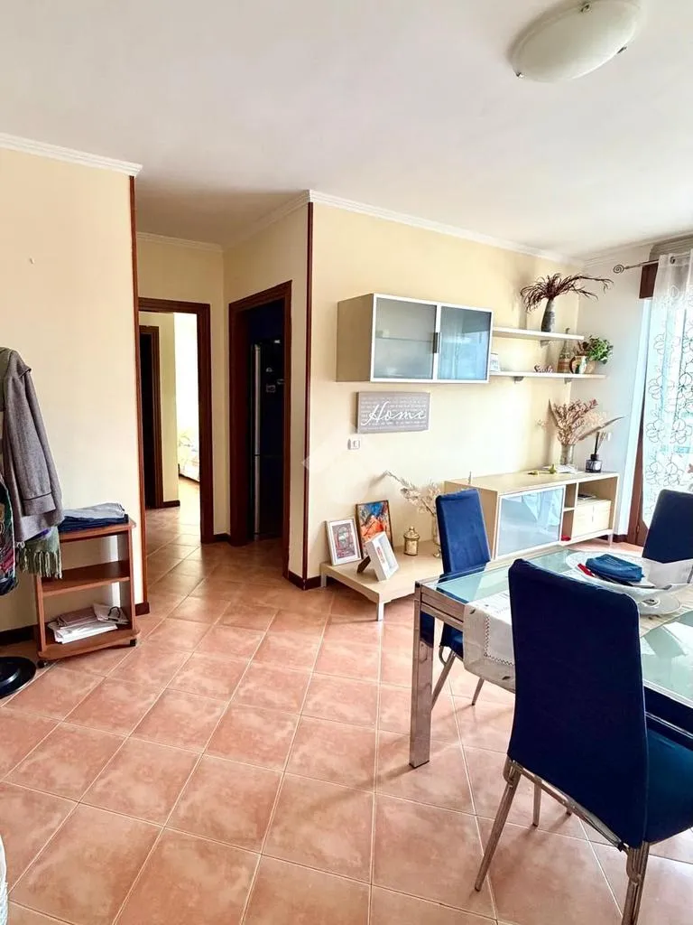 Salle à manger - Bright 2-Bedroom Apartment with Terrace in Rome