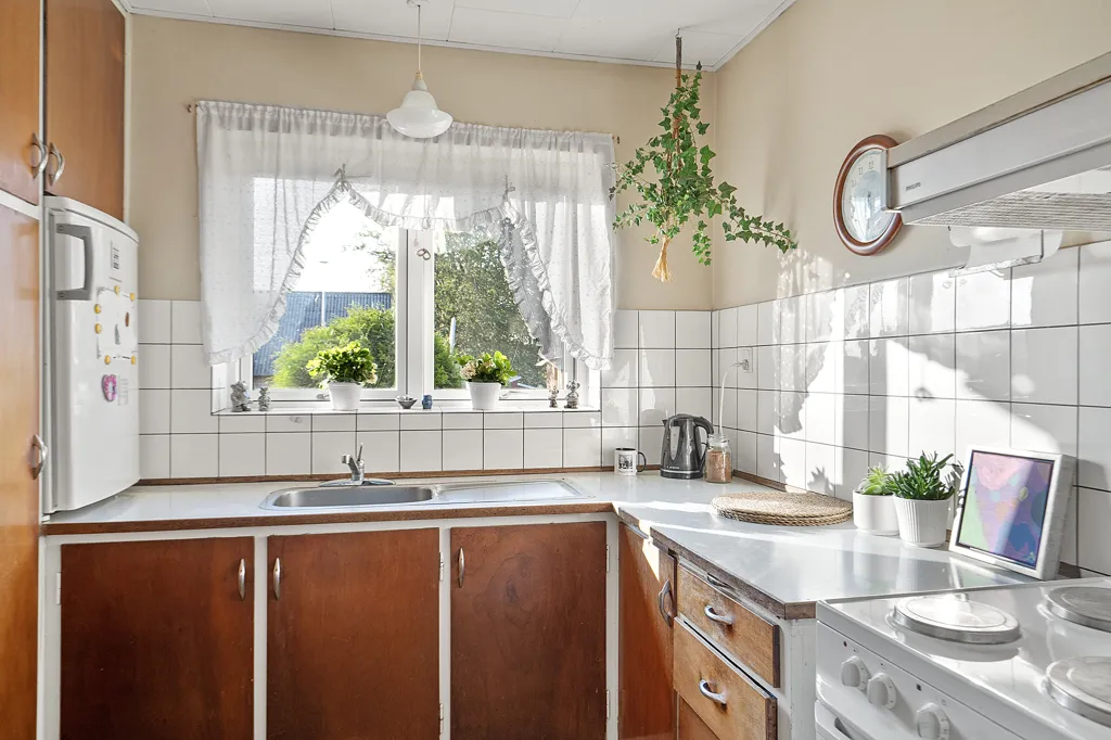 Cuisine - Charming Villa with Garden in Vinderup Centre