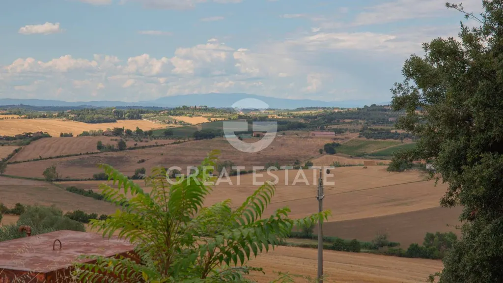Aed - Rustic Casale with Panoramic Views in Castiglione del Lago
