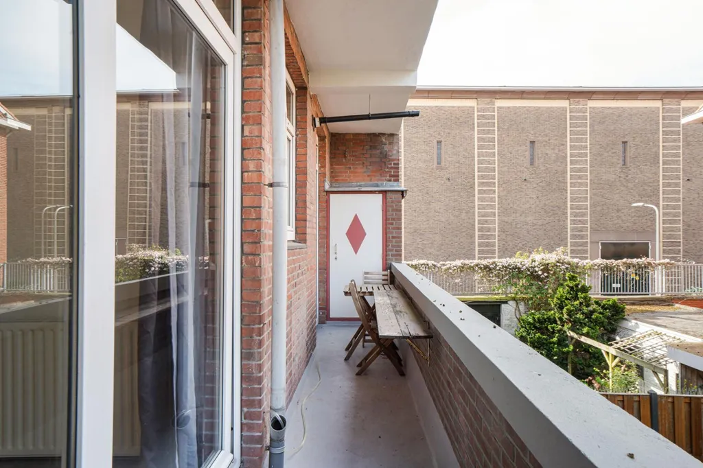 Balcon - Bright 3-Bedroom Penthouse in The Hague Centre