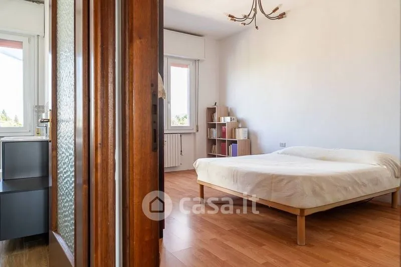 Chambres - Apartment with Balcony and Garage in Voghera
