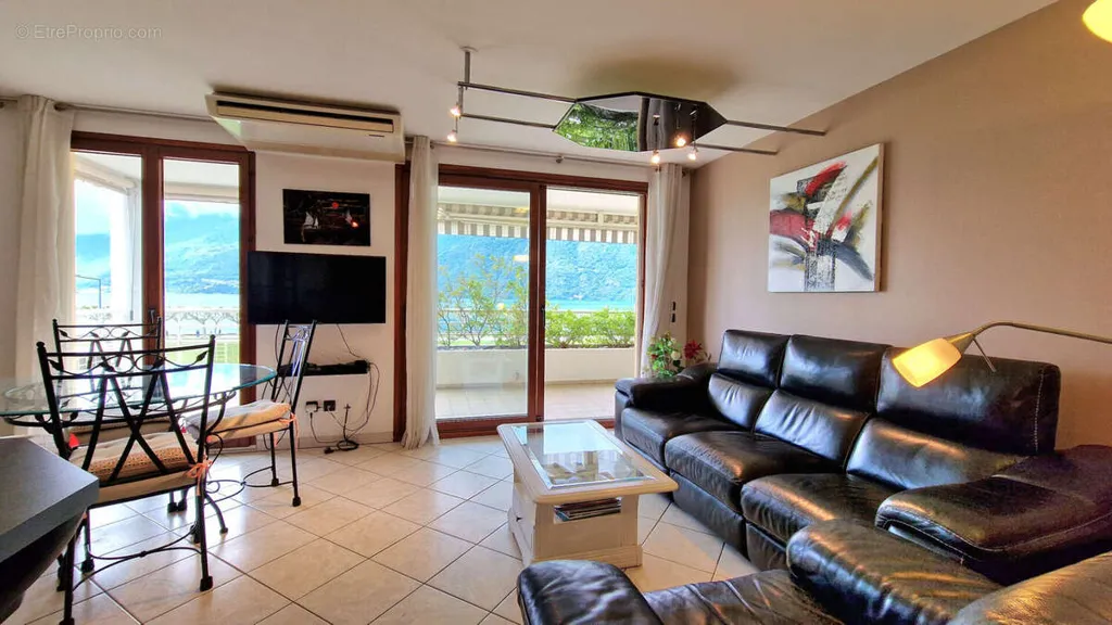 living_room