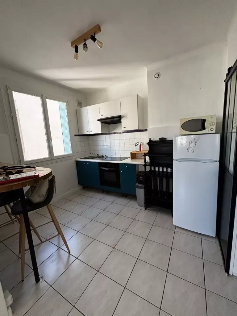 Köök - Furnished Apartment with Parking in Lyon 7