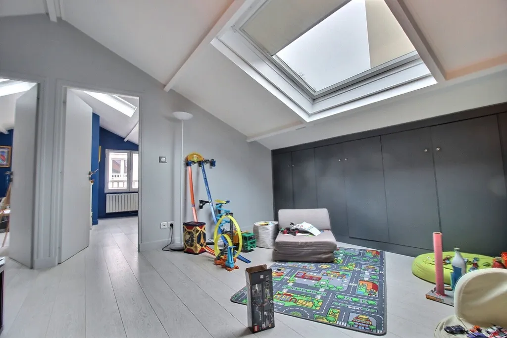 Chambres - Maison de Ville Meublée avec Terrasse Rooftop à Nanterre