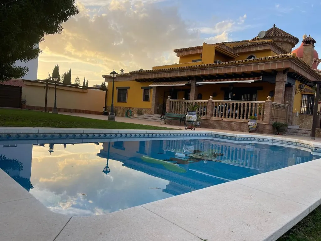 Bassein - Detached Villa with Pool in Mijas Costa