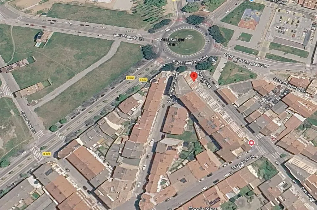Penthouse with Terrace in Manlleu
