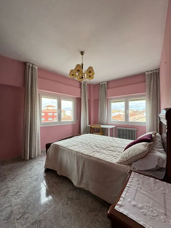 Magamistoad - Furnished Flat with Terrace in Garrido Sur