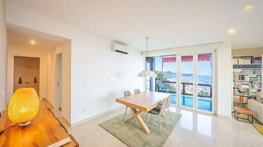 Salle à manger - Luxury Triplex with Sea View in Sanremo
