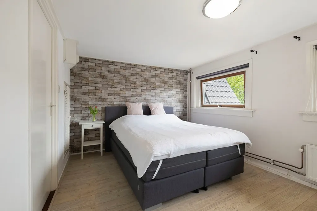Chambres - Interwar Semi-detached House in Den Helder