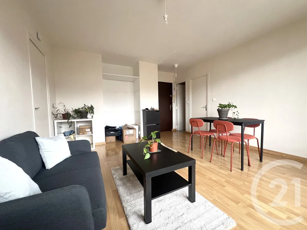 Elutuba - Meubled 2-Bedroom Flat with Balcony in Grenoble