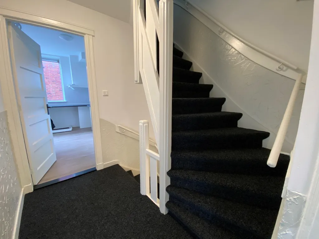 Pièces - Apartment with Balcony in Zeeheldenbuurt, Groningen
