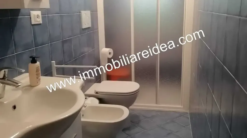 Bagni - Appartamento con vista mare a Rosignano Solvay