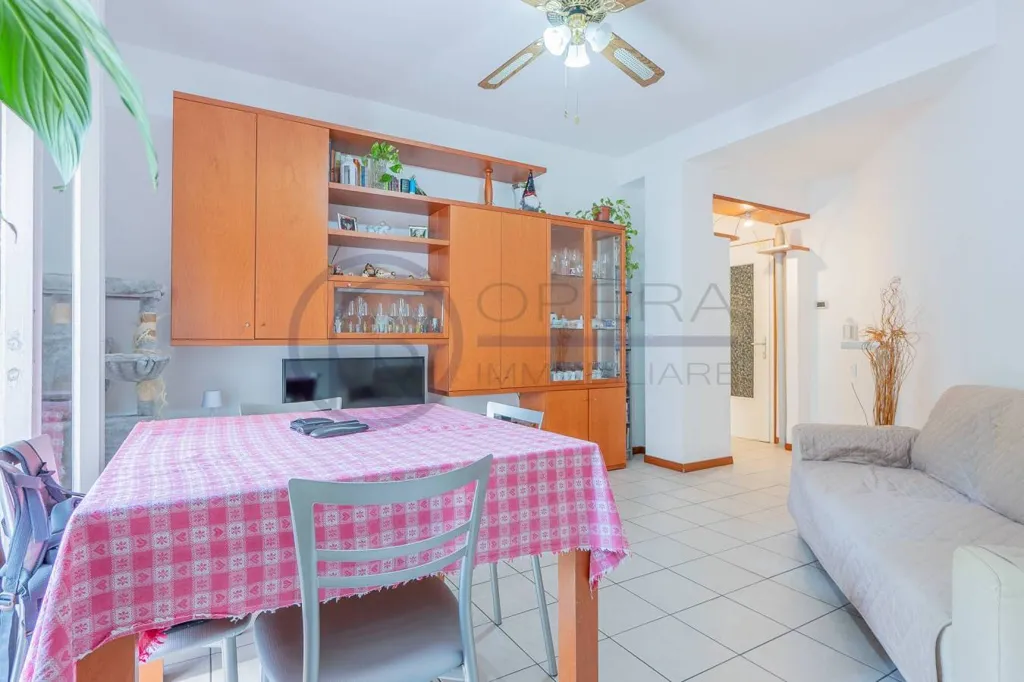 Söögituba - Apartment with Balcony in Trieste