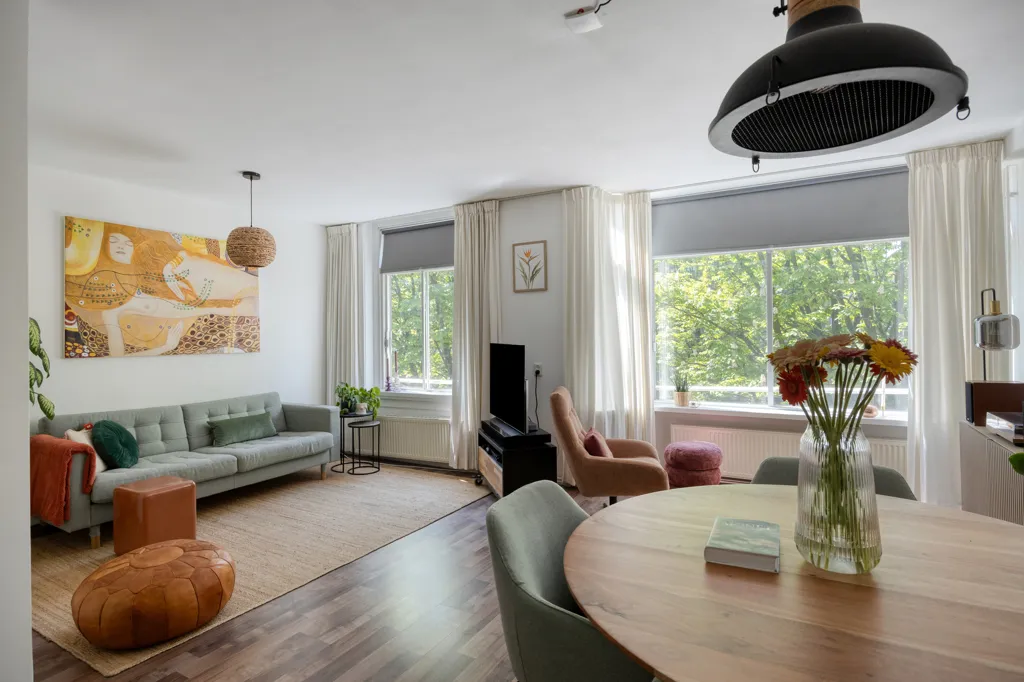 3 magamistoaga korter asukohas Amsterdam
